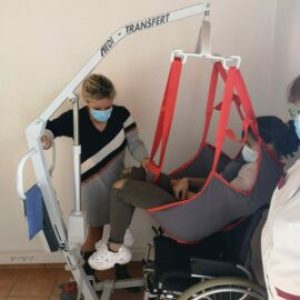 Mobilisation ergonomie auprès d’une personne âgée dépendante et/ou en situation de handicap
